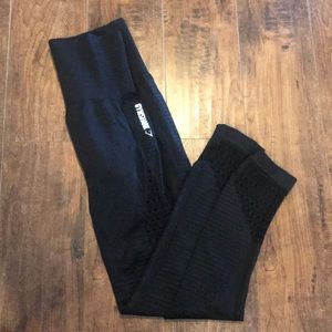 GYMSHARK black compression leggings